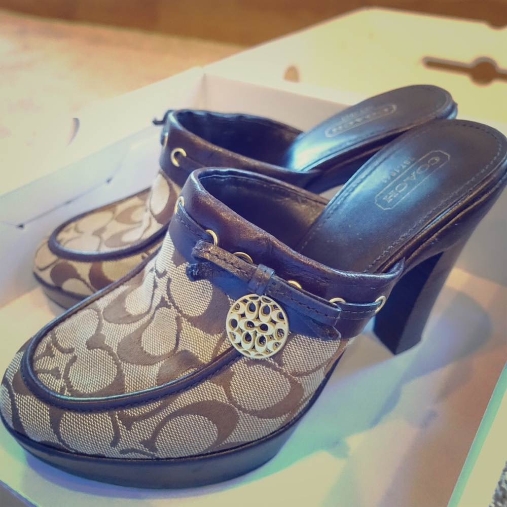 Coach shoes